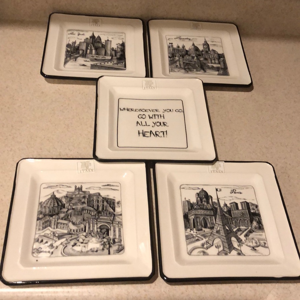 Set of 5 square plate